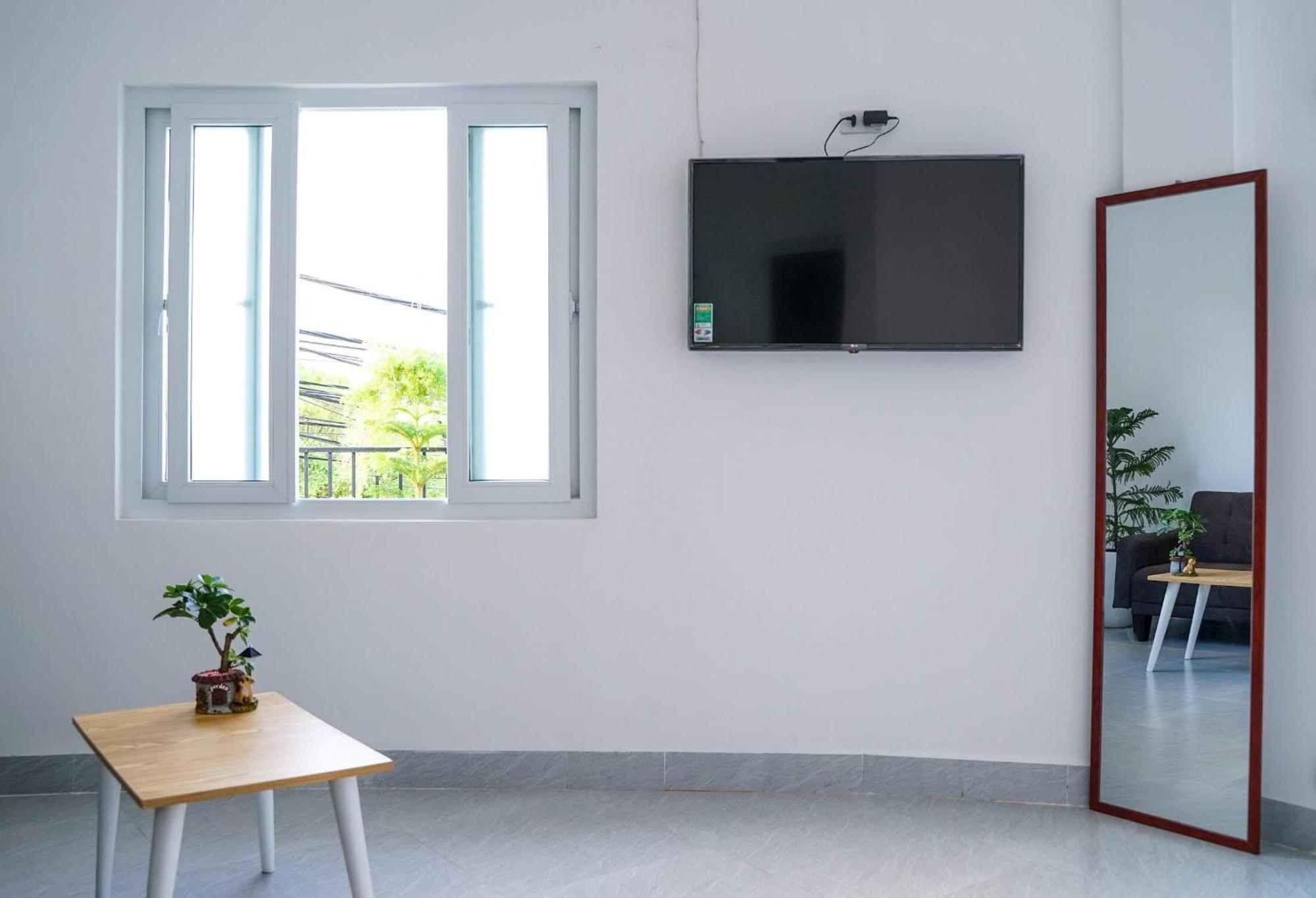 Local White House - Ecofriendly Homestay Da Nang Exterior photo