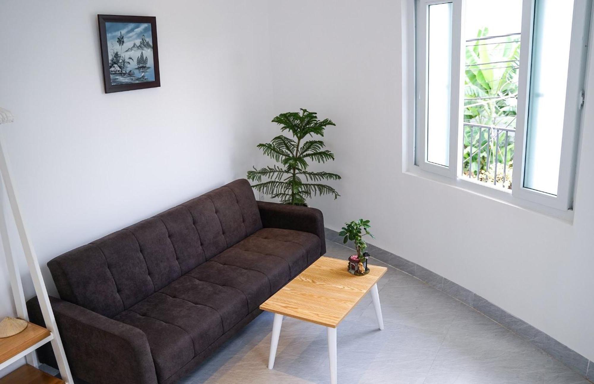 Local White House - Ecofriendly Homestay Da Nang Exterior photo