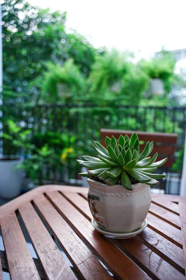 Local White House - Ecofriendly Homestay Da Nang Exterior photo